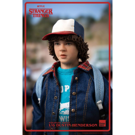 Stranger Things akčná figúrka 1/6 Dustin Henderson 23 cm